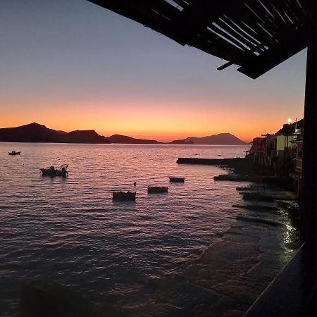 Sunset Klima Boathouse Villa Exterior photo